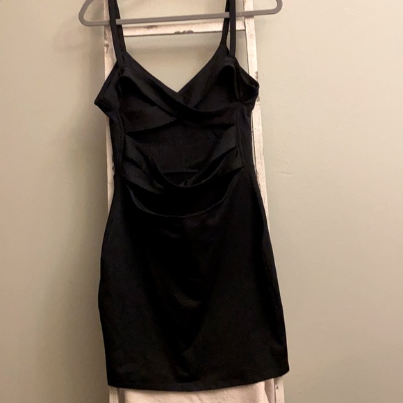 Fabletics little black dress L elastane straps - Picture 4 of 8